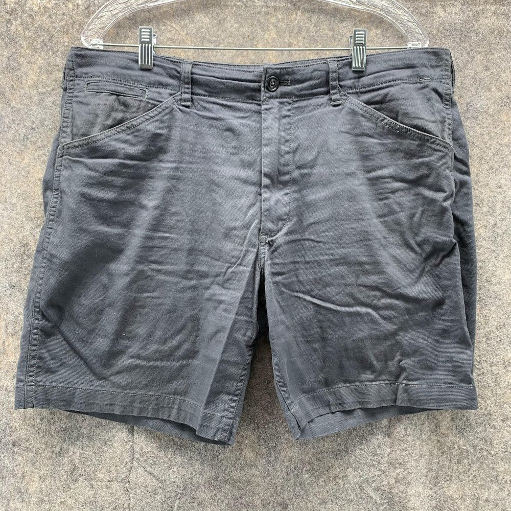 Buck Mason Shorts Men's 33 Adult Gray Pockets Button Chino Pants Outdoors